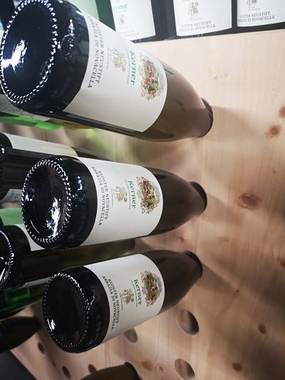 abbazia novacella pupitra kerner vino bianco bottiglie